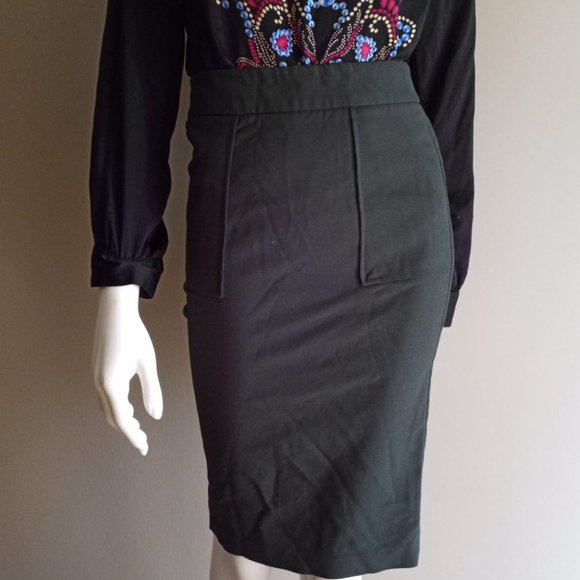 Top and skirt - Picture 2 of 2